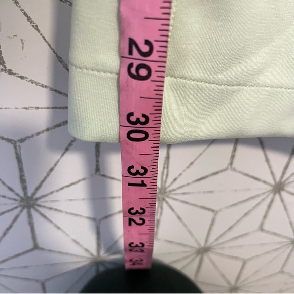 Lululemon Softstreme High-Rise Pant *Full Length
Kohlrabi Green - Picture 8 of 10